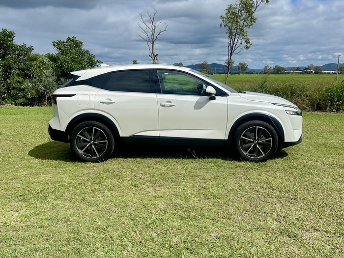 2025 NISSAN QASHQAI STL