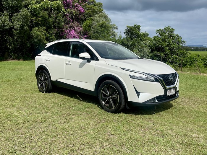 2025 NISSAN QASHQAI STL