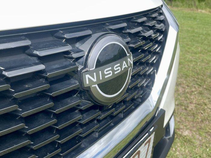 2025 NISSAN QASHQAI STL