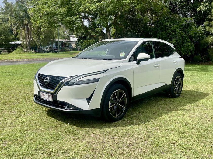 2025 NISSAN QASHQAI STL