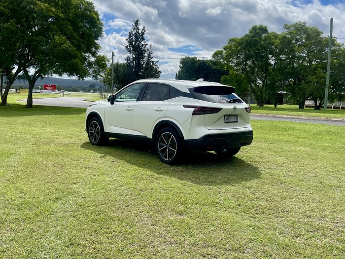 2025 NISSAN QASHQAI STL