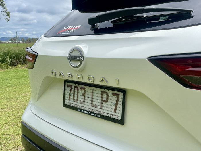 2025 NISSAN QASHQAI STL