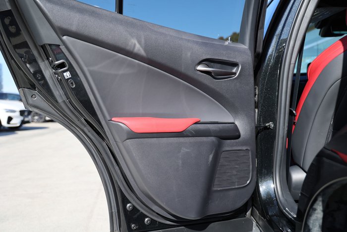2025 Lexus UX300h F Sport 2WD
