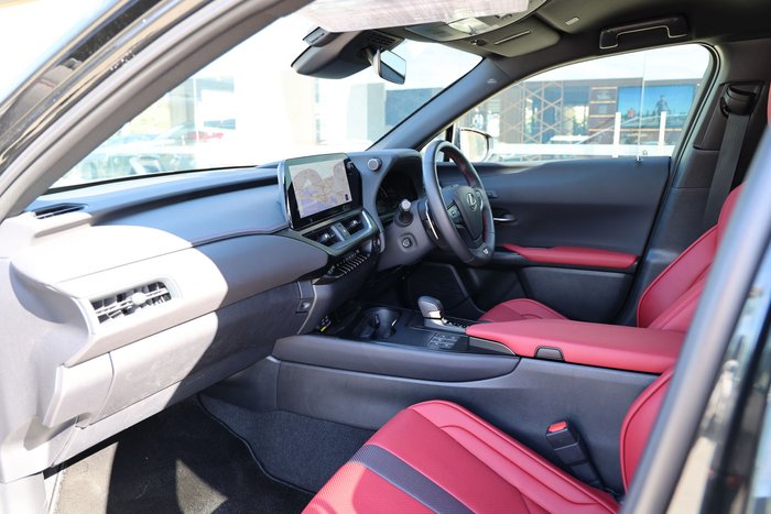 2025 Lexus UX300h F Sport 2WD