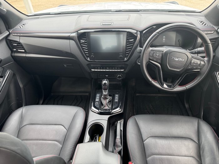 2024 ISUZU D-MAX XT