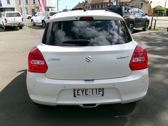 2022 SUZUKI SWIFT GL NAVI PLUS