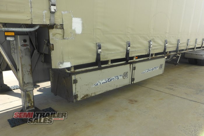 2009 Maxitrans 24 Pallet Dropdeck Curtainsider with Mezz