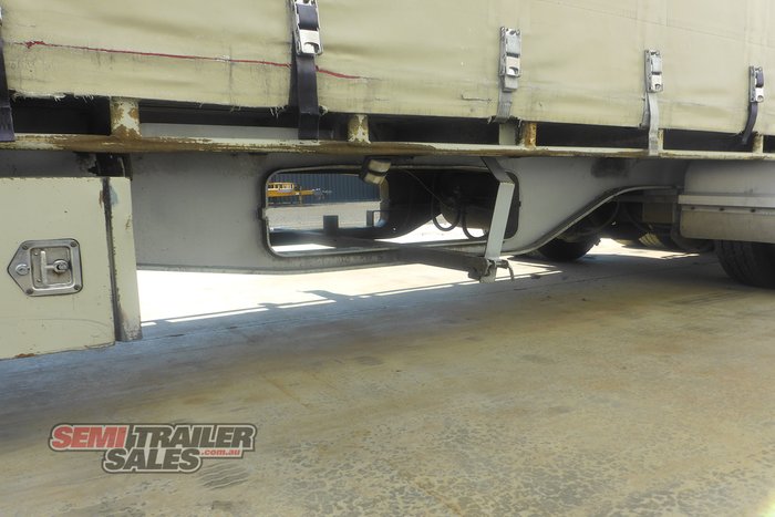 2009 Maxitrans 24 Pallet Dropdeck Curtainsider with Mezz