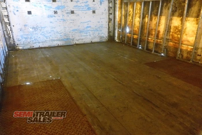 2009 Maxitrans 24 Pallet Dropdeck Curtainsider with Mezz