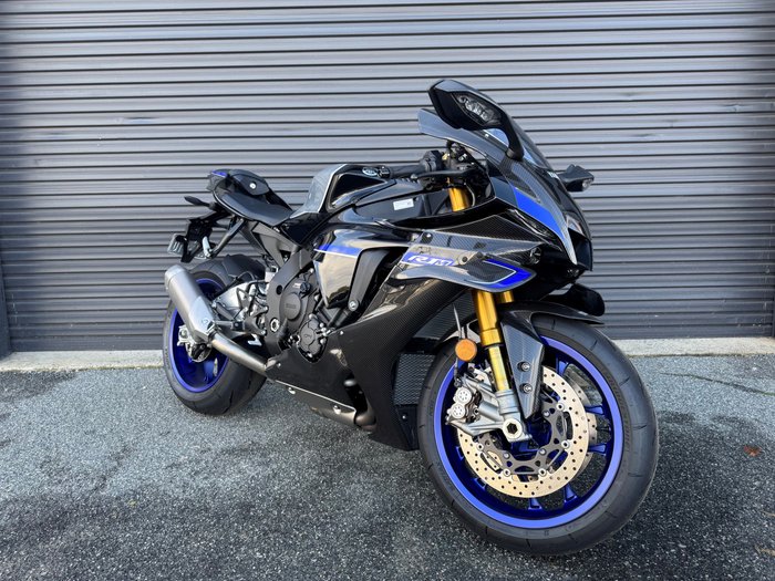 2026 Yamaha YZF-R1M Carbon Fibre