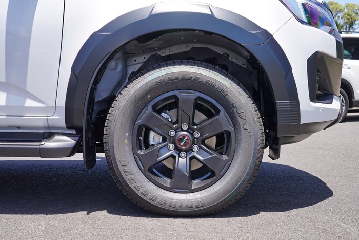 2025 Isuzu D-MAX X-TERRAIN