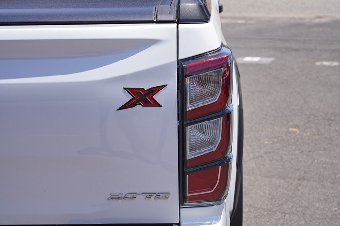 2025 Isuzu D-MAX X-TERRAIN