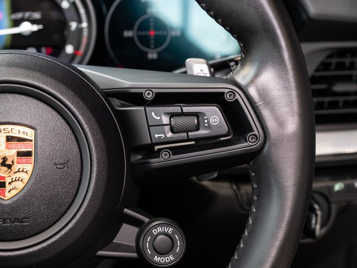 2024 Porsche 911 Carrera GTS