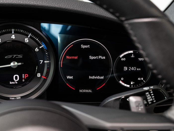 2024 Porsche 911 Carrera GTS