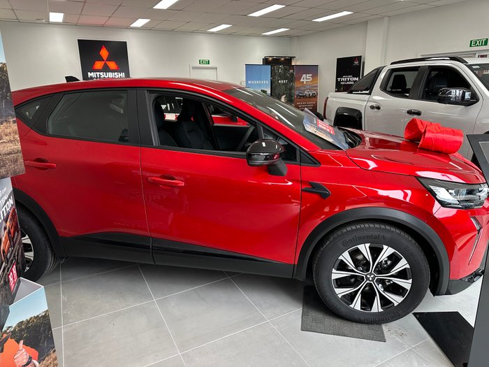 2025 Mitsubishi ASX LS