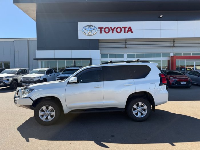 2023 Toyota Prado GXL White