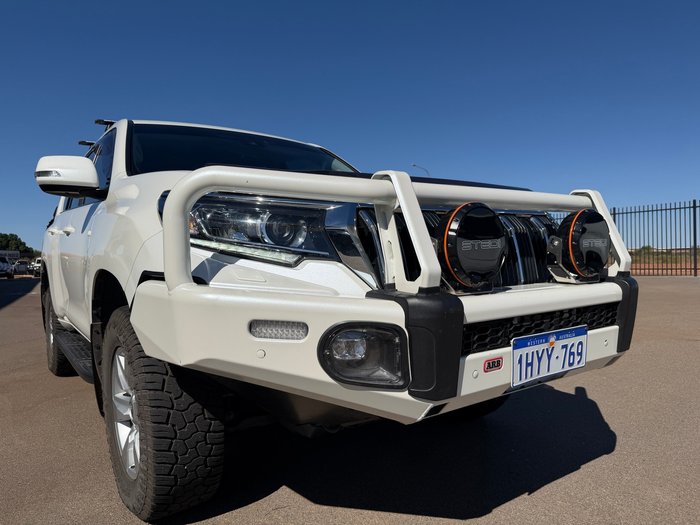 2023 Toyota Prado GXL White