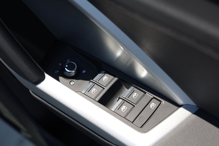 2024 AUDI Q3 35 TFSI DYNAMIC BLACK