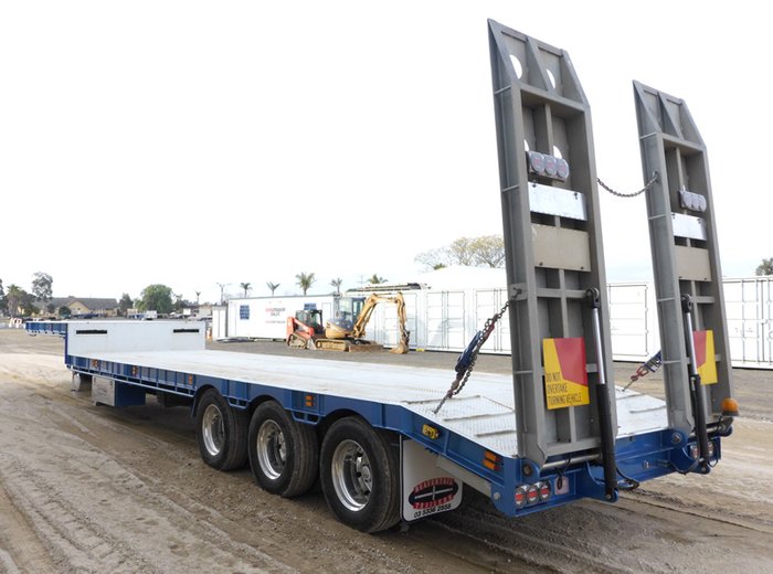 2018 Custom Semi Dropdeck With Ramps - RENTAL