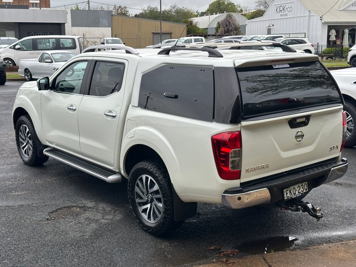 2019 NISSAN NP300 NAVARA ST-X