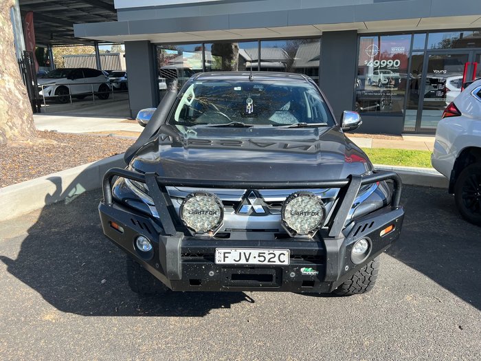 2019 MITSUBISHI TRITON GLS