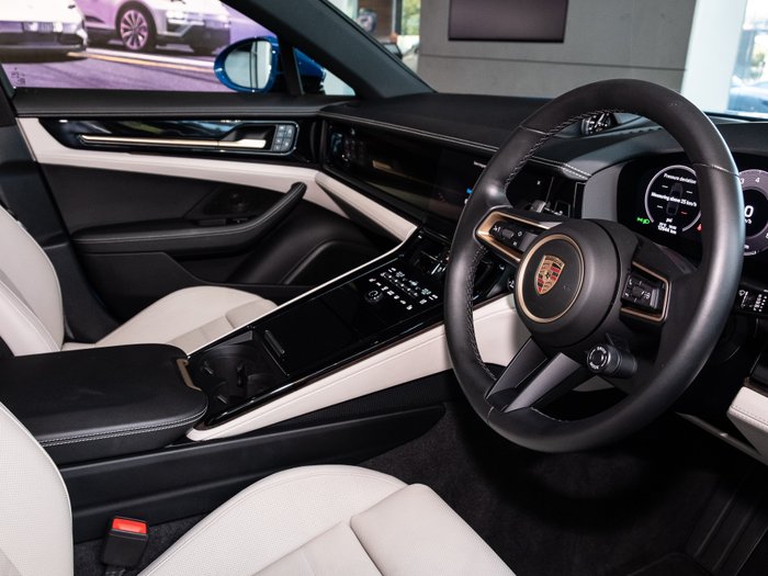 2024 Porsche Panamera