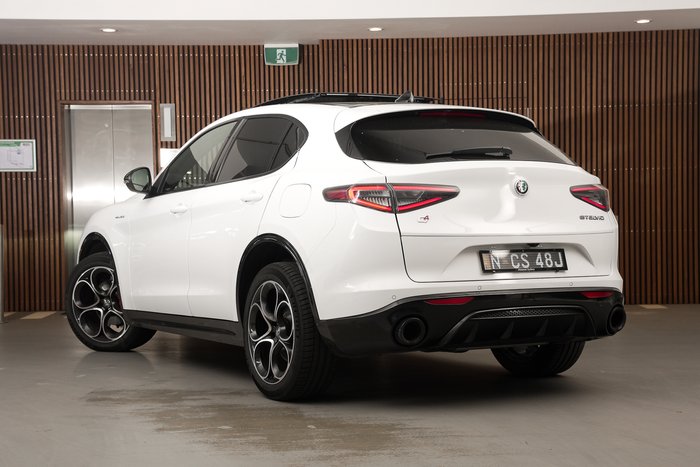 2023 Alfa Romeo Stelvio Veloce