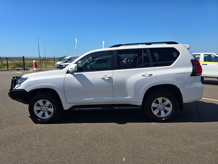 2021 Toyota Prado GXL White
