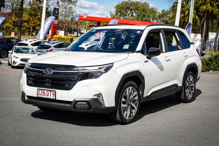 2025 Subaru FORESTER