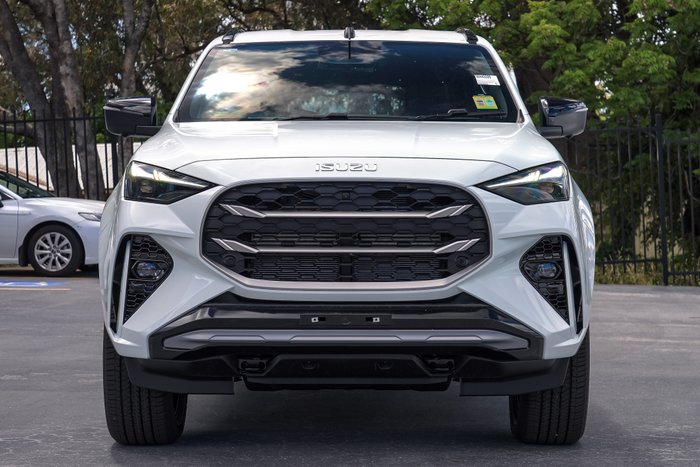 2025 Isuzu MU-X LS-T