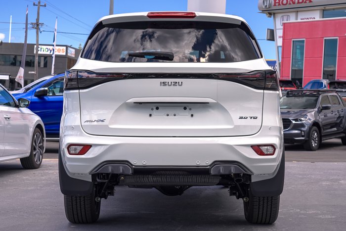 2025 Isuzu MU-X LS-T