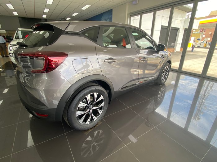 2025 MITSUBISHI ASX LS