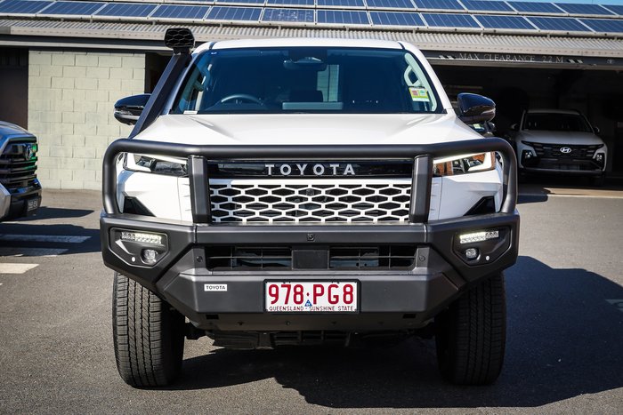 2025 Toyota HILUX