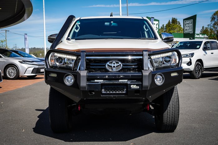 2019 Toyota HILUX SR5