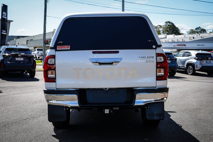 2019 Toyota HILUX SR5