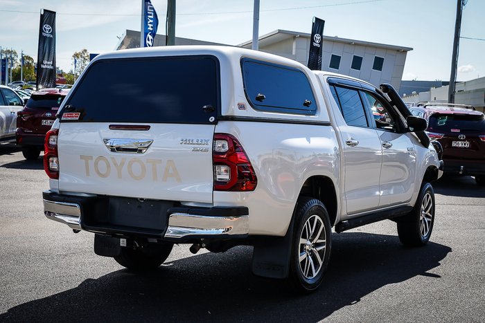 2019 Toyota HILUX SR5