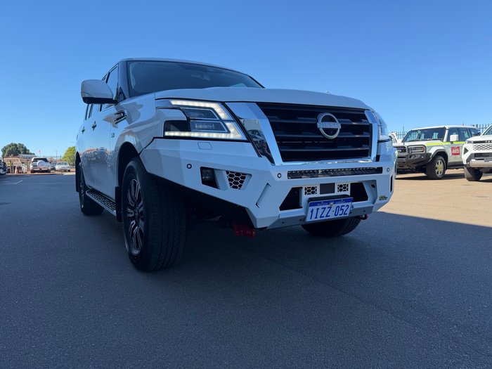 2023 Nissan PATROL MOONSTONE WHITE