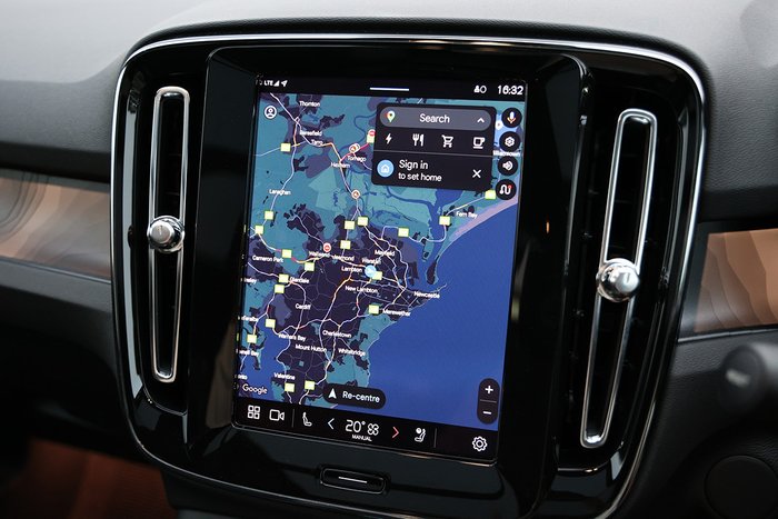 2024 Volvo EX40 Ultra Single Motor Extended Range