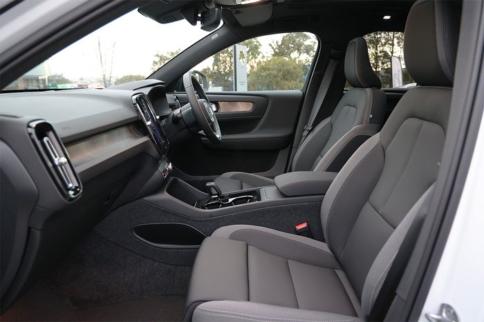 2024 Volvo EX40 Ultra Single Motor Extended Range
