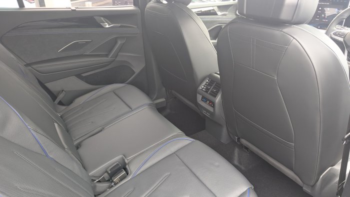 2025 VOLKSWAGEN TAYRON R-LINE