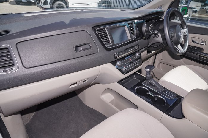 2020 Kia Carnival Si