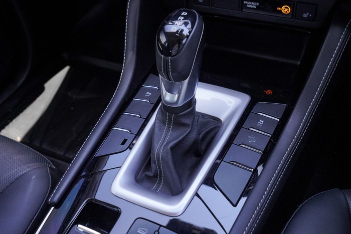 2023 Isuzu MU-X LS-T