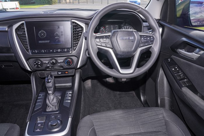 2022 Isuzu MU-X LS-M