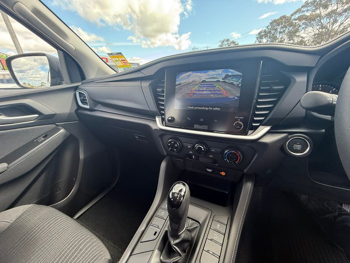 2025 Isuzu MU-X LS-M