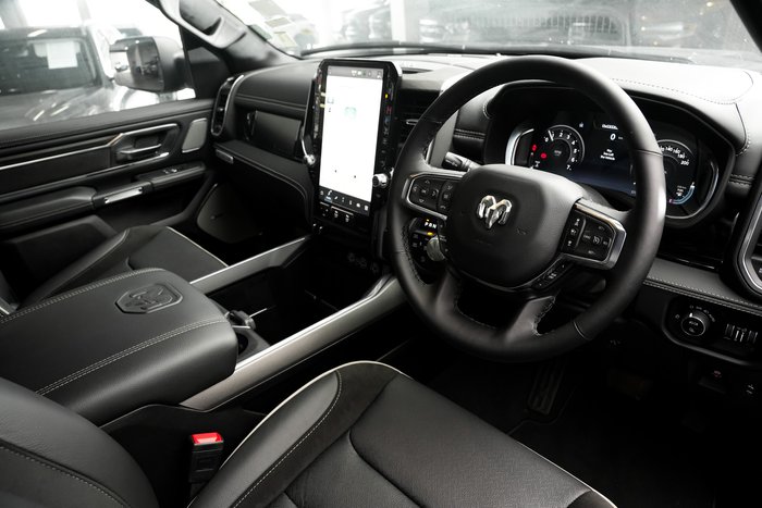 2025 RAM 1500 Laramie Sport Hurricane SO RamBox