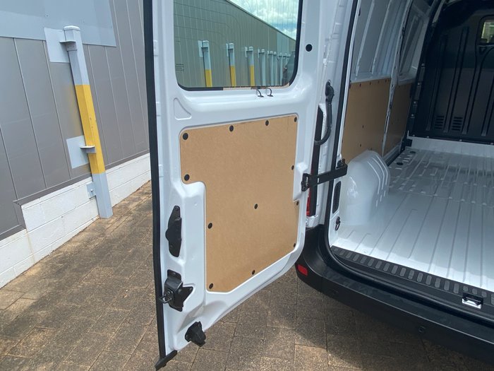 2025 Renault Master MY25 MWB Pro Automatic