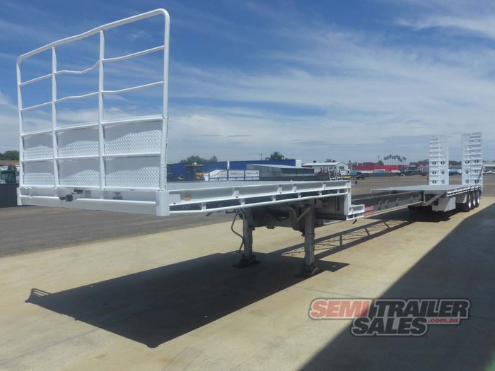 2009 Barker 45FT-70FT Dropdeck Extendable with Ramps