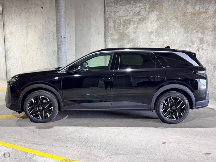 2025 Peugeot 5008 GT Premium Hybrid