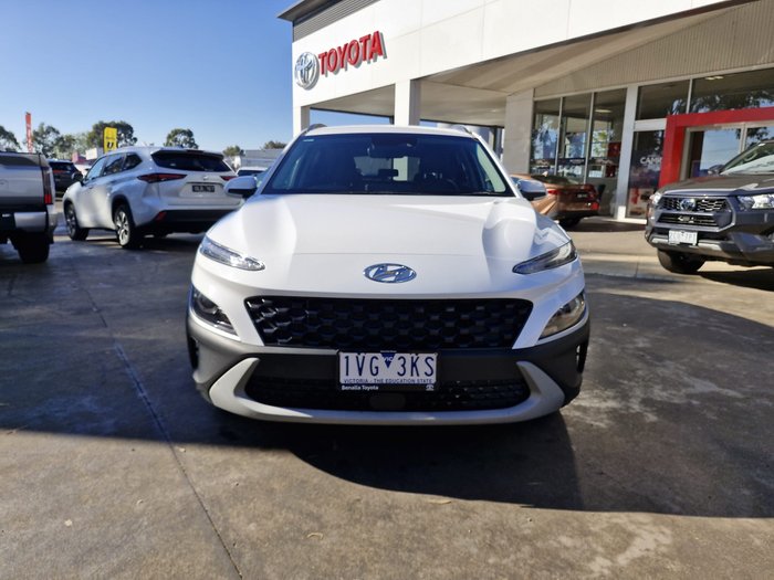 2021 Hyundai KONA 2021 Hyundai KONA ACTIVE (FWD) CONTINUOUS VARIABLE 4D WAGON 4CYL  White