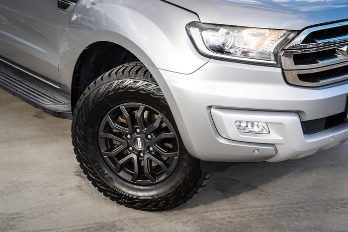 2017 FORD EVEREST TREND
